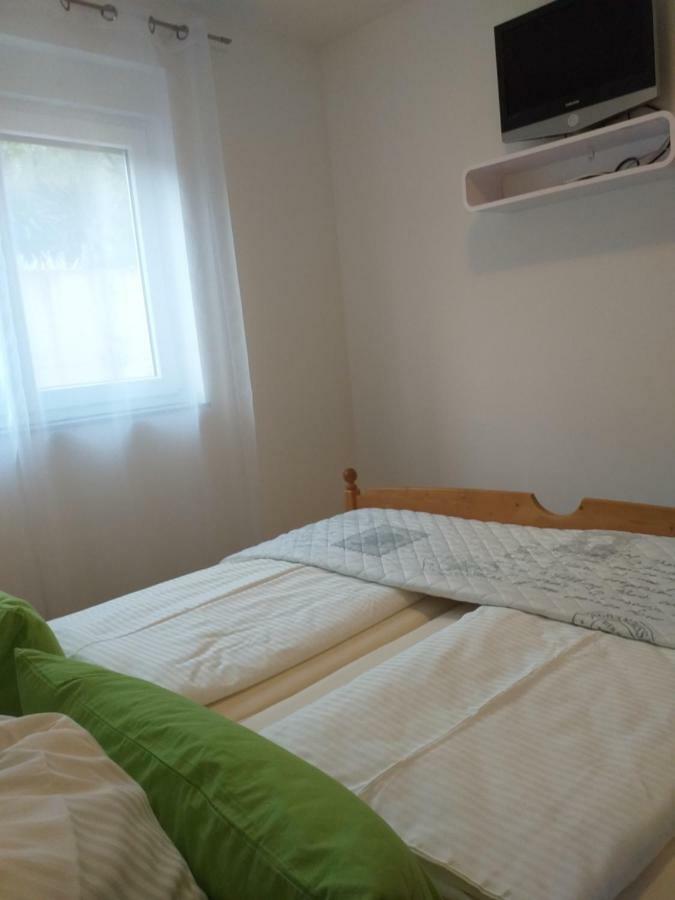 Apartman Leanton Pula Exterior photo
